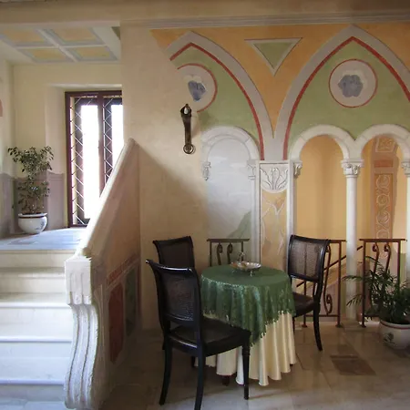 Antichi Feudi Dimora D'epoca 4*