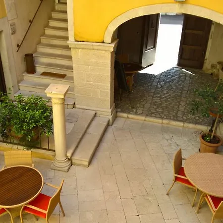 Antichi Feudi Dimora D'epoca Hotel Teggiano